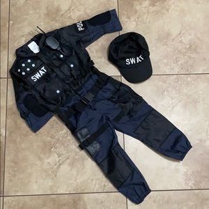 Police SWAT custome. Perfect condition! 3-4 years